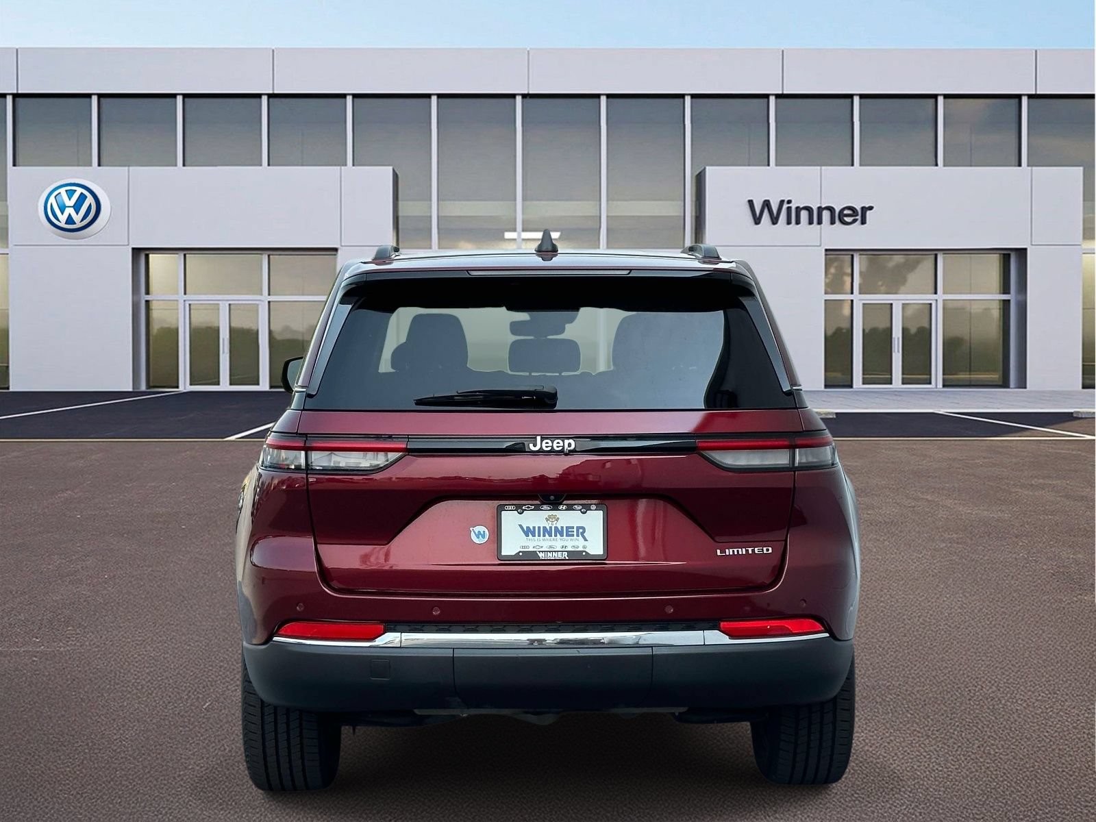 Used 2022 Jeep Grand Cherokee Limited RWD image 4