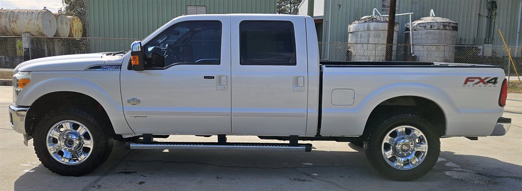 Used 2016 Ford F250 King Ranch w/ King Ranch w/Chrome Package image 2