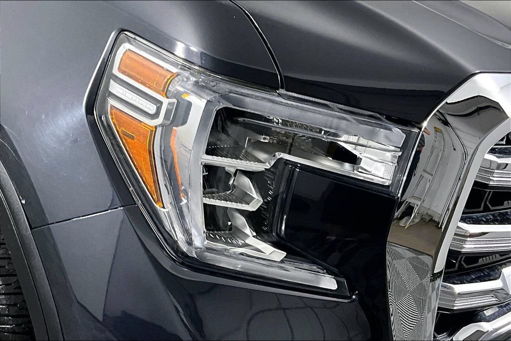 Used 2020 GMC Sierra 1500 SLE w/ SLE Value Package RWD image 29