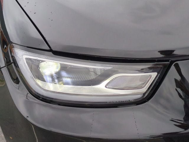 New 2026 Chrysler Pacifica Pinnacle w/ Trailer Tow Group FWD image 10