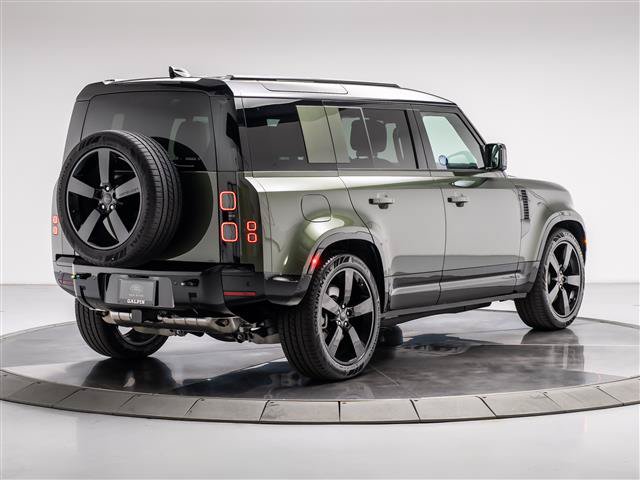 New 2026 Land Rover Defender 110 X-Dynamic SE AWD/4WD image 5