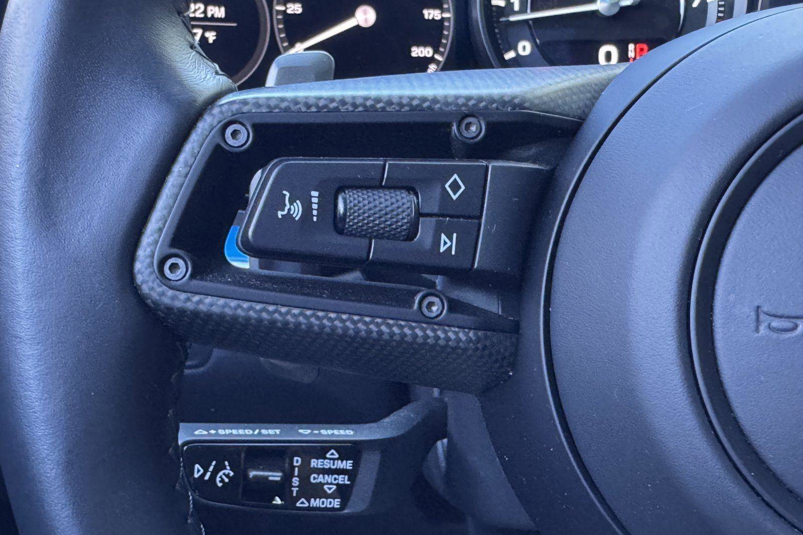 Used 2023 Porsche 911 Carrera 4S image 42