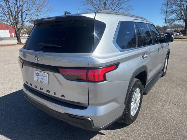 Used 2025 Toyota Sequoia SR5 image 5