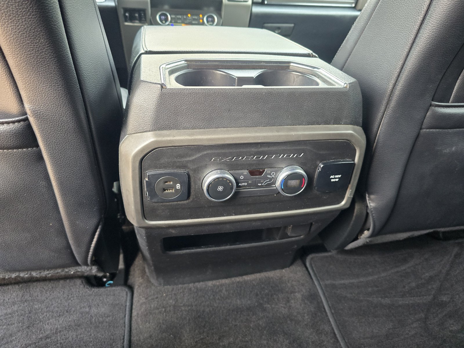 Used 2021 Ford Expedition XLT AWD/4WD image 25