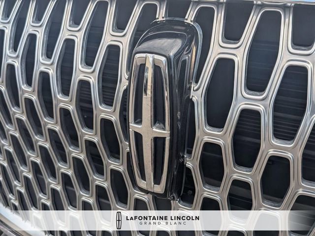 Certified 2023 Lincoln Corsair AWD w/ Equipment Group 101A image 9