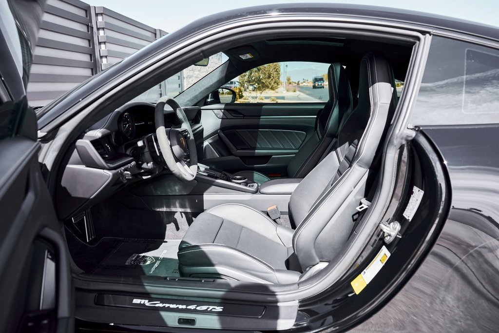 Used 2022 Porsche 911 Carrera 4 GTS w/ Premium Package image 29