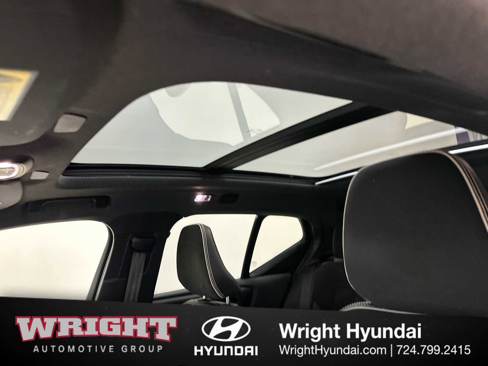 Used 2022 Volvo XC40 T5 R-Design AWD/4WD image 30