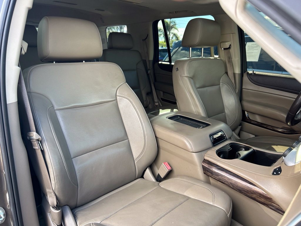 Used 2016 GMC Yukon SLT w/ HD Trailering Package RWD image 43