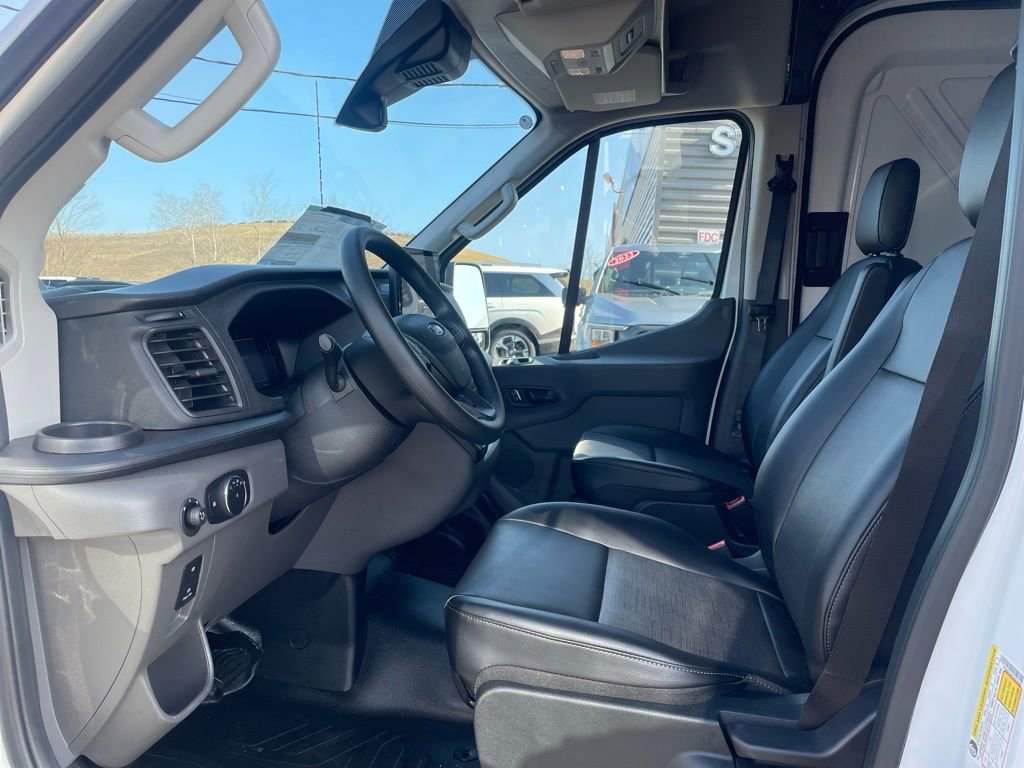 New 2026 Ford Transit 250 148 Medium Roof w/ Exterior Upgrade Package image 9