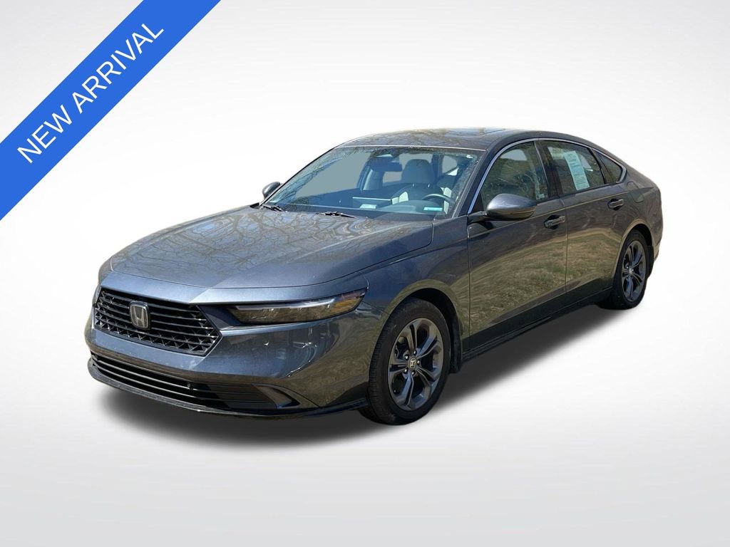 Used 2025 Honda Accord EX-L image 3