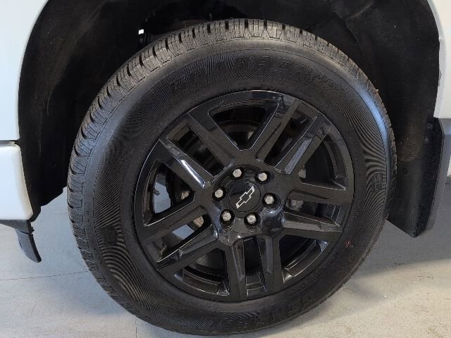 Used 2024 Chevrolet Silverado 1500 Custom AWD/4WD image 7