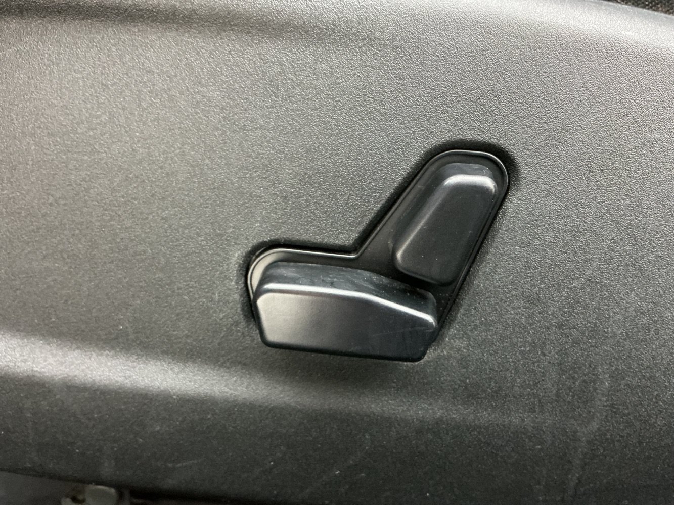 Used 2011 Dodge Charger R/T RWD image 41