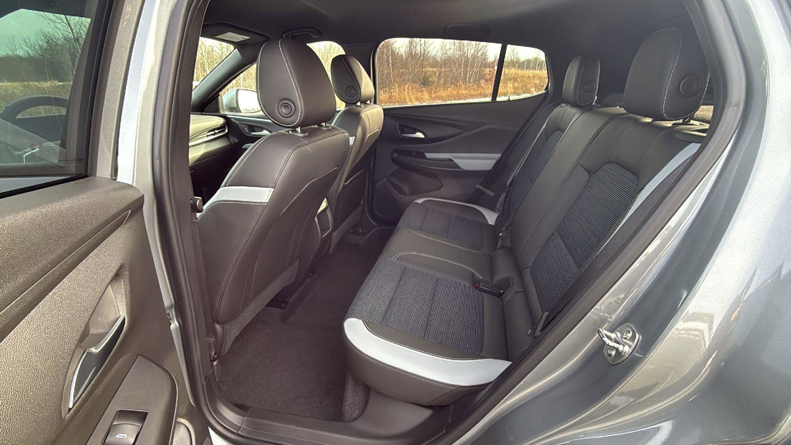 Used 2024 Buick Envista Preferred w/ Convenience I Package image 22