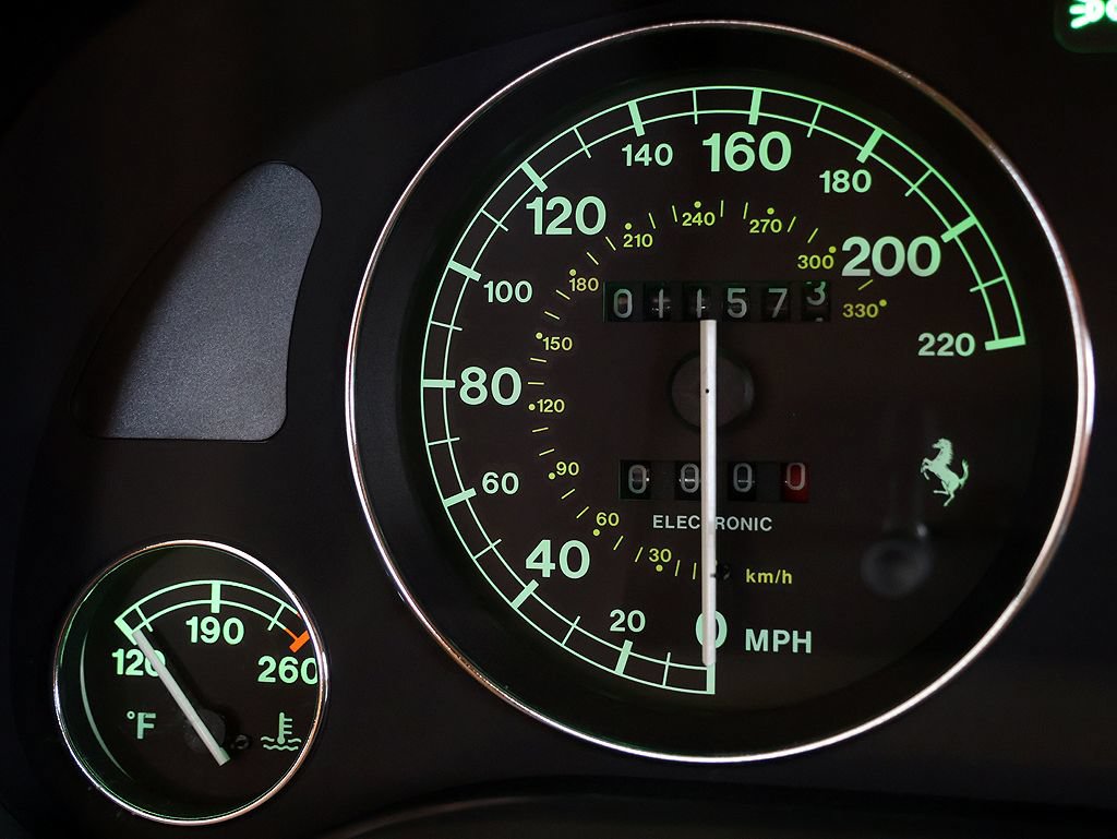 Used 2000 Ferrari 550 Maranello Coupe RWD image 92