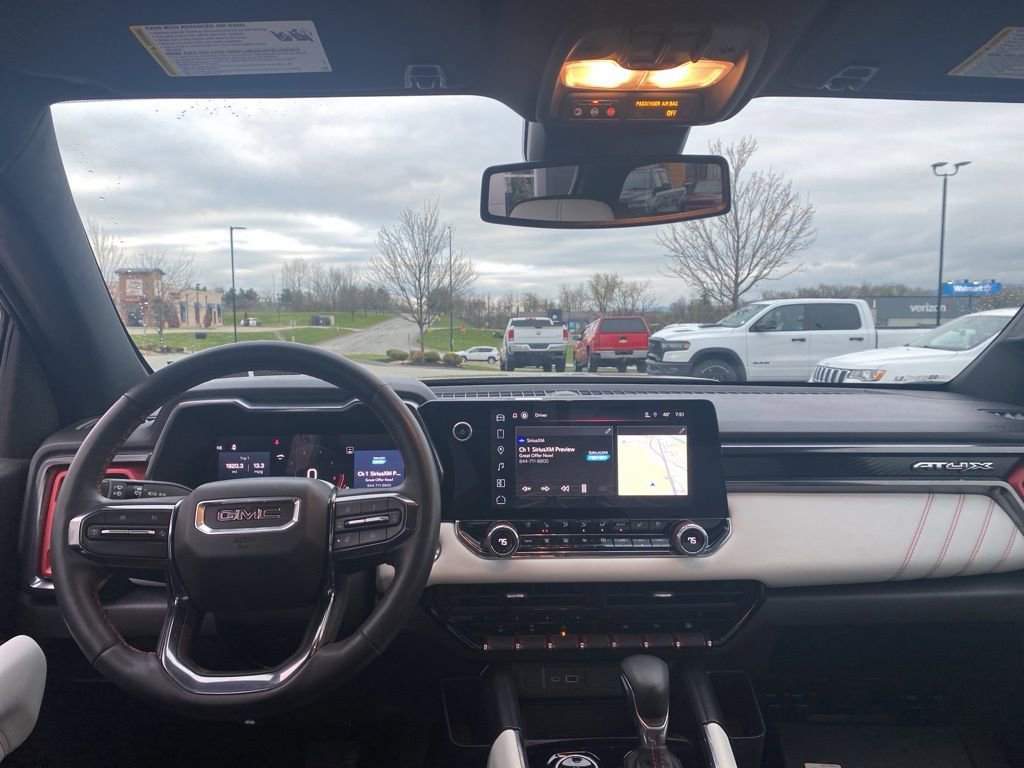 Used 2023 GMC Canyon AT4X image 9
