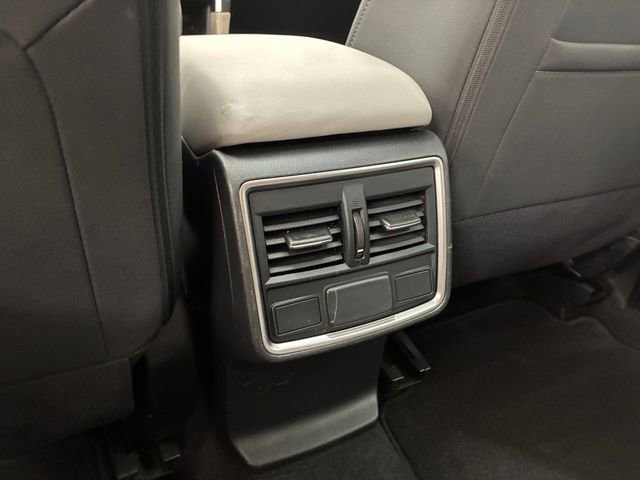 Used 2024 Subaru Forester Premium image 19