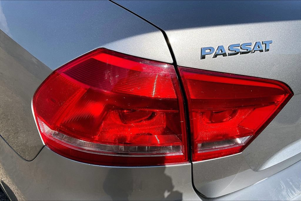 Used 2013 Volkswagen Passat 2.5 S FWD image 27