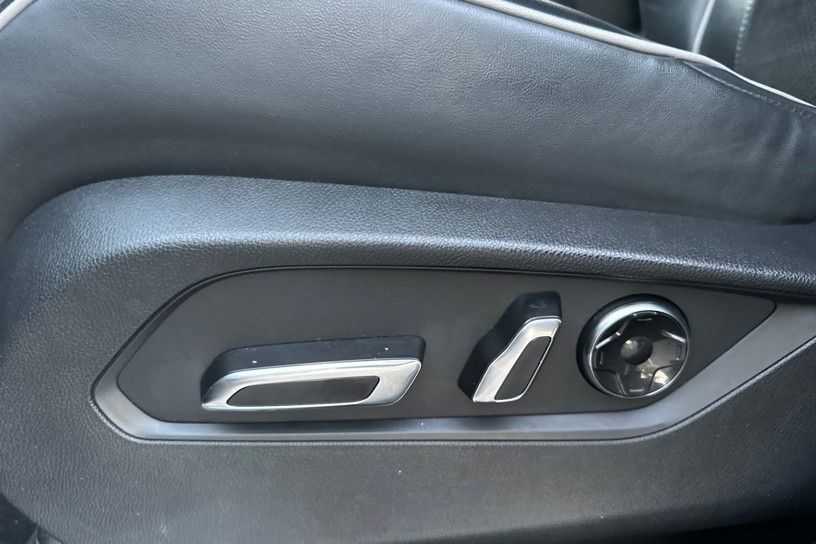 Used 2020 Acura RDX A-Spec image 14