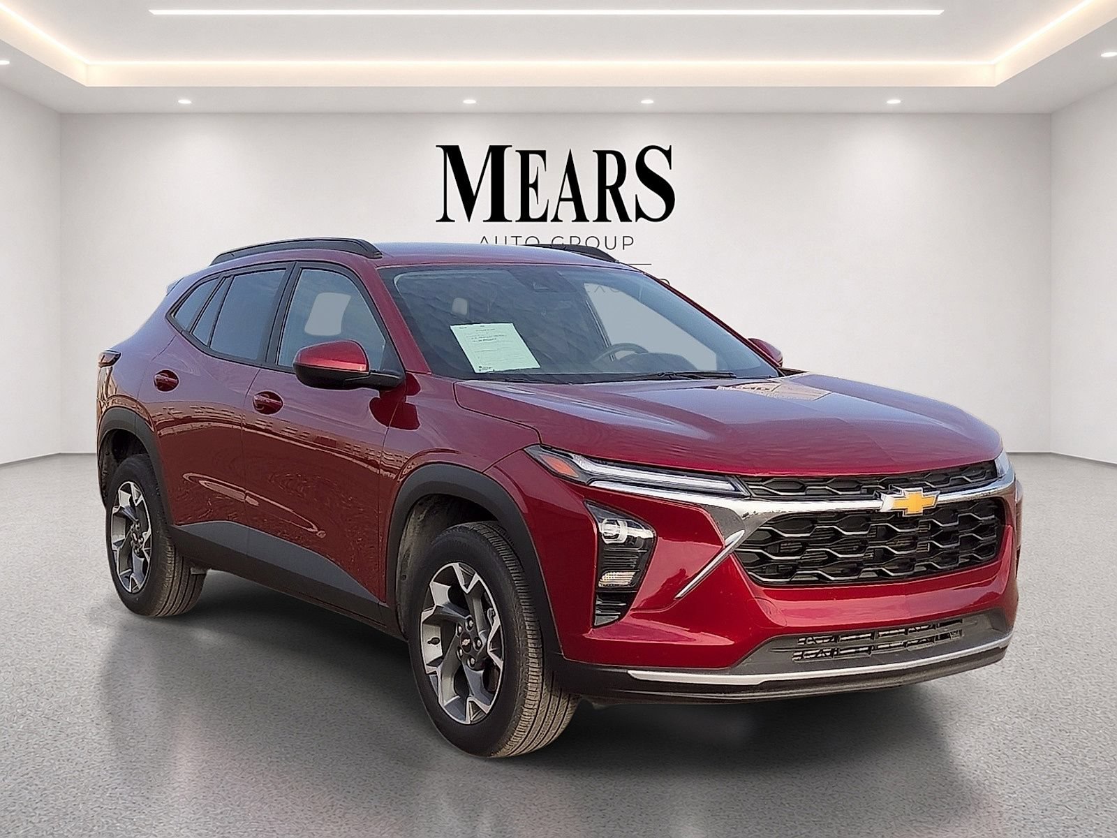 Used 2025 Chevrolet Trax LT w/ LT Convenience Package FWD image 7