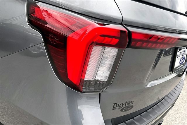 Used 2025 Ford Explorer ST-Line w/ Premium Package image 33