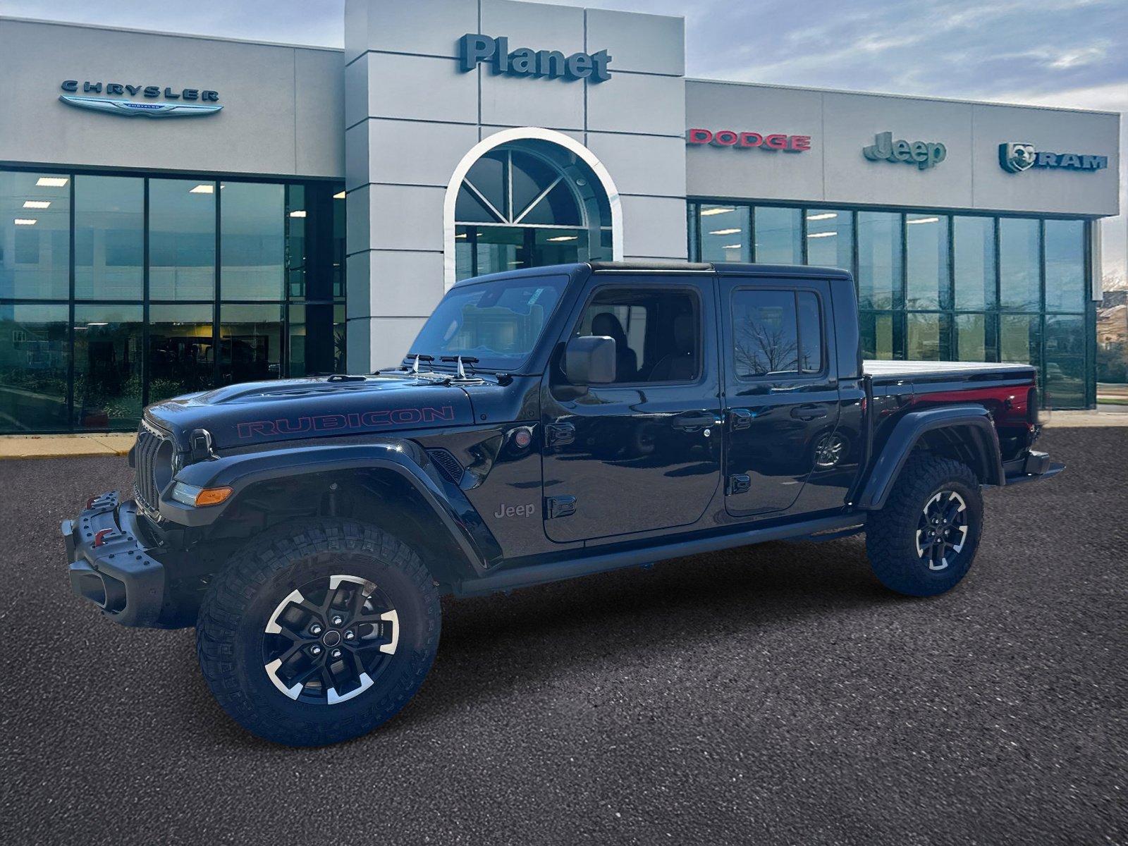 Used 2024 Jeep Gladiator Rubicon AWD/4WD image 4