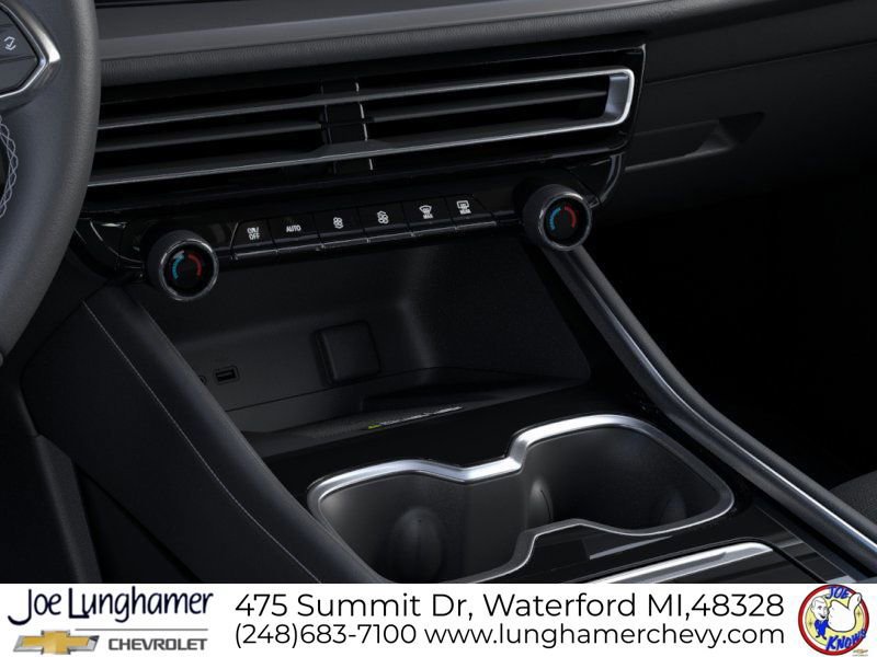 New 2026 Chevrolet Traverse LT w/ Driver Confidence Package image 24