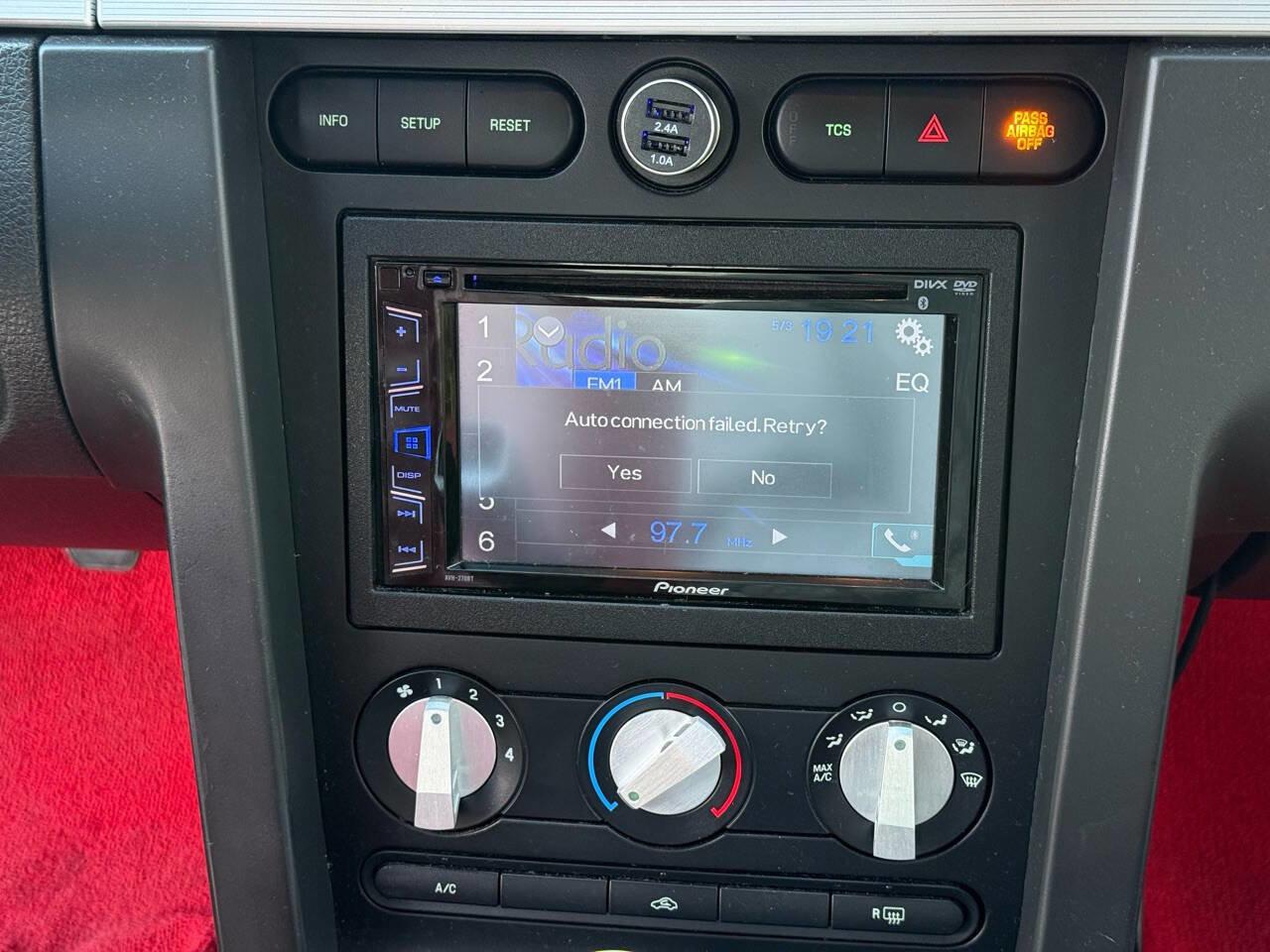 Used 2006 Ford Mustang GT Premium RWD image 19