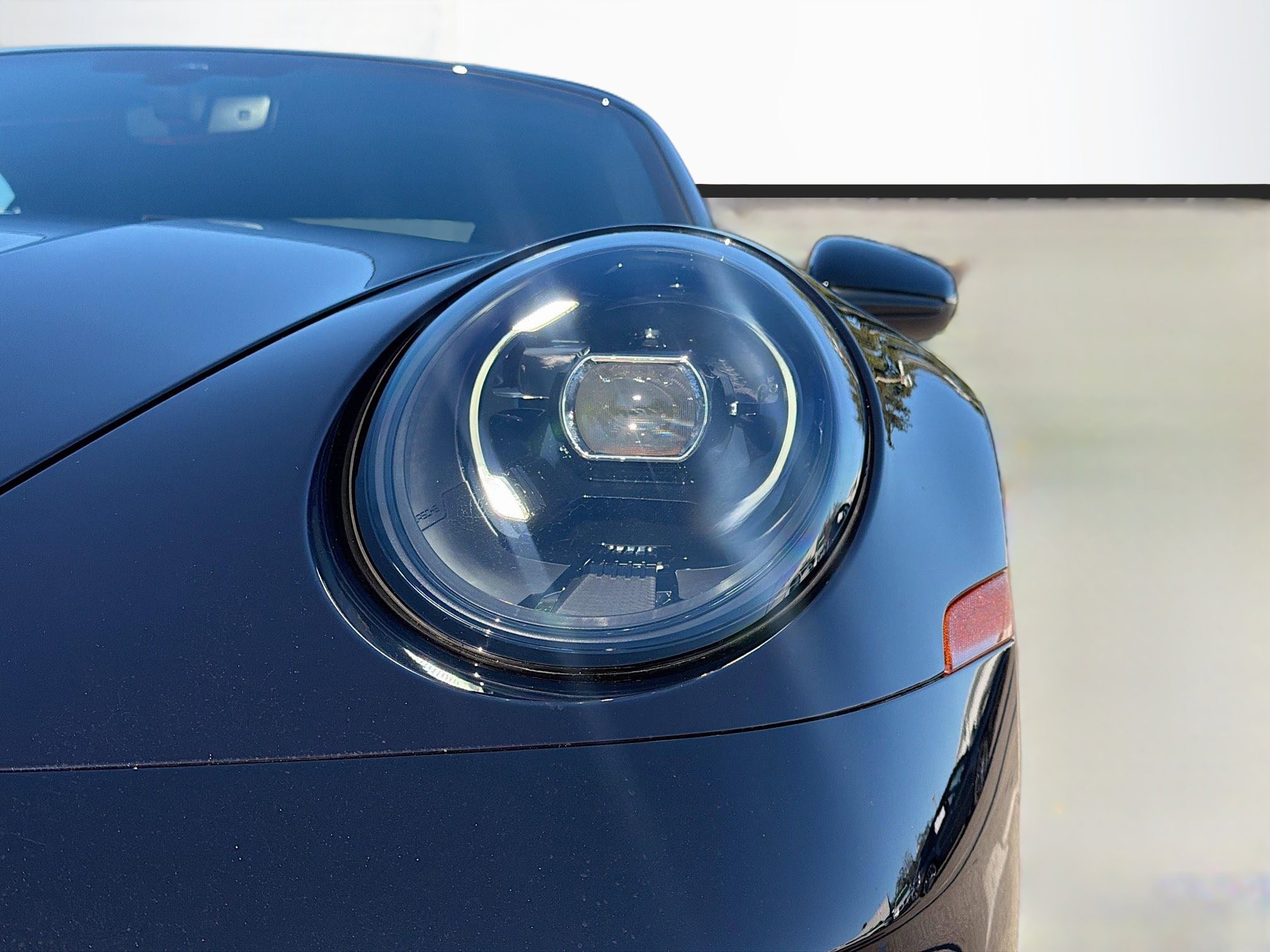 Used 2025 Porsche 911 Carrera image 9