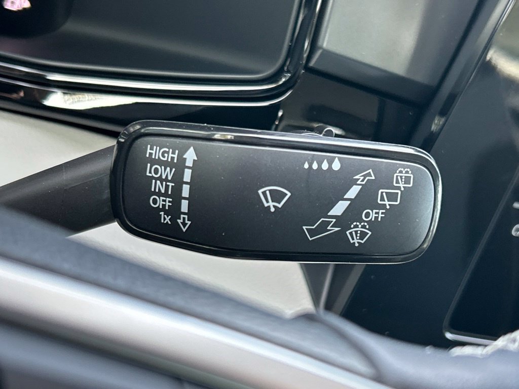 Certified 2026 Volkswagen Taos S FWD image 28