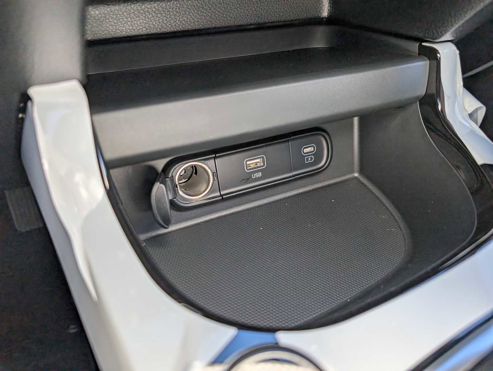 New 2026 Kia Seltos S image 25