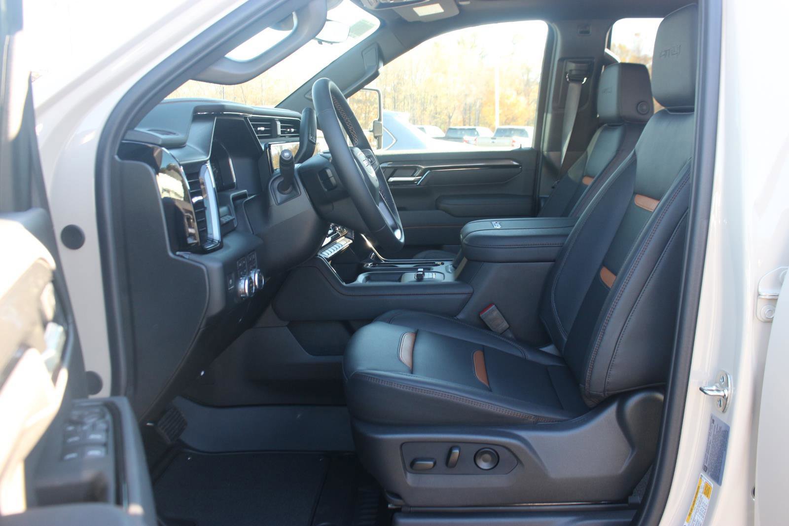 New 2026 GMC Sierra 3500 AT4 w/ AT4 Premium Plus Package image 14