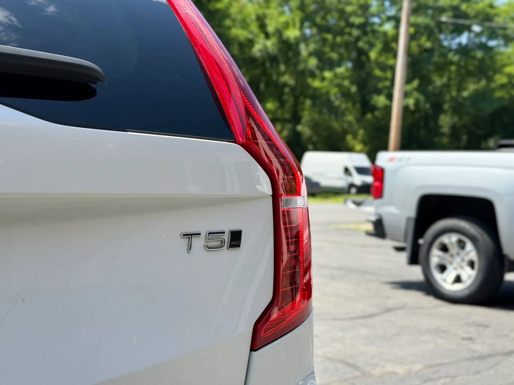 Used 2019 Volvo XC90 T5 Momentum w/ Advanced Package AWD/4WD image 54