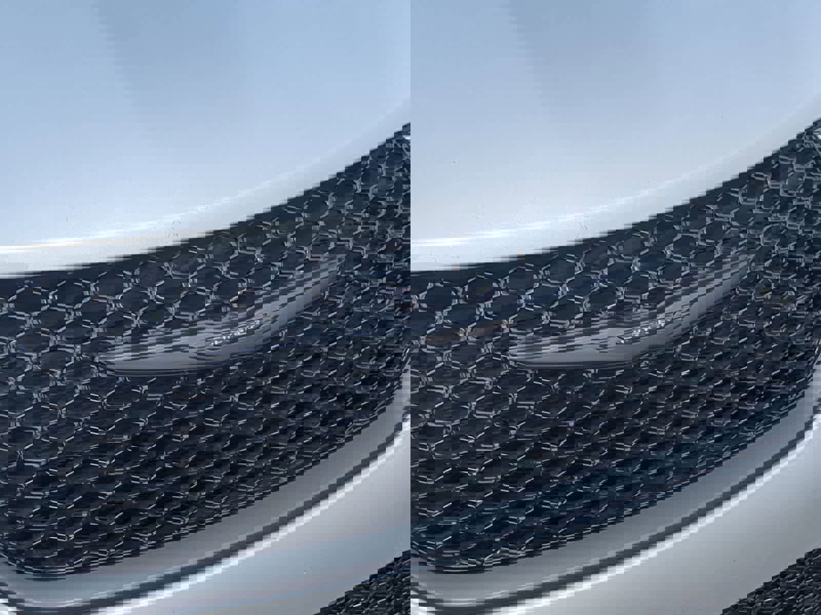 Certified 2024 Chrysler Pacifica Touring-L w/ S Appearance Package image 12