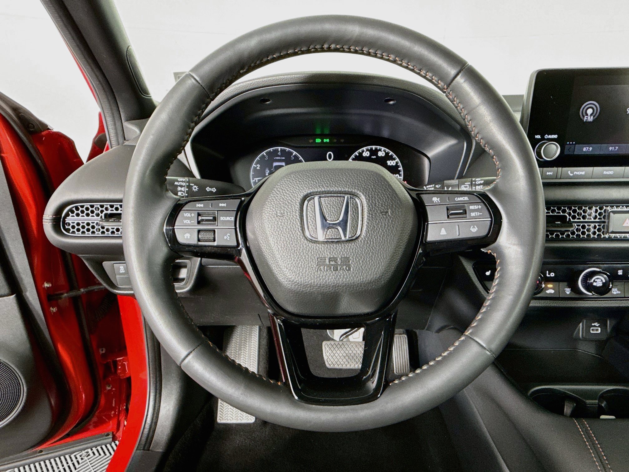 Used 2025 Honda HR-V Sport image 12