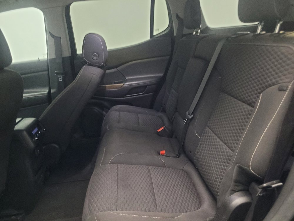 Used 2019 GMC Acadia SLE image 18