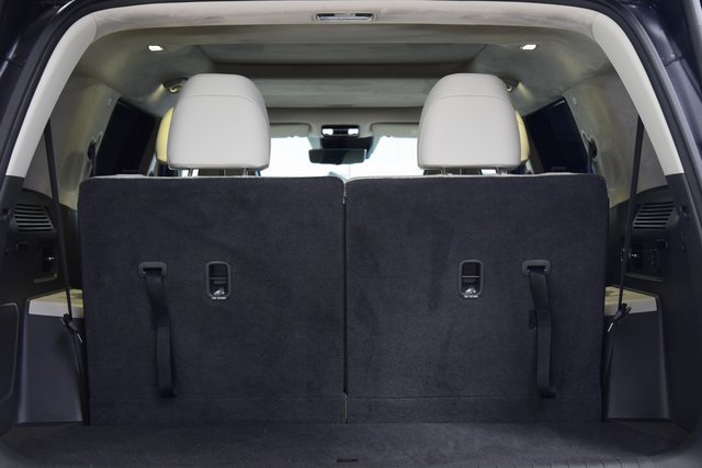 Used 2024 Hyundai Santa Fe Calligraphy image 18