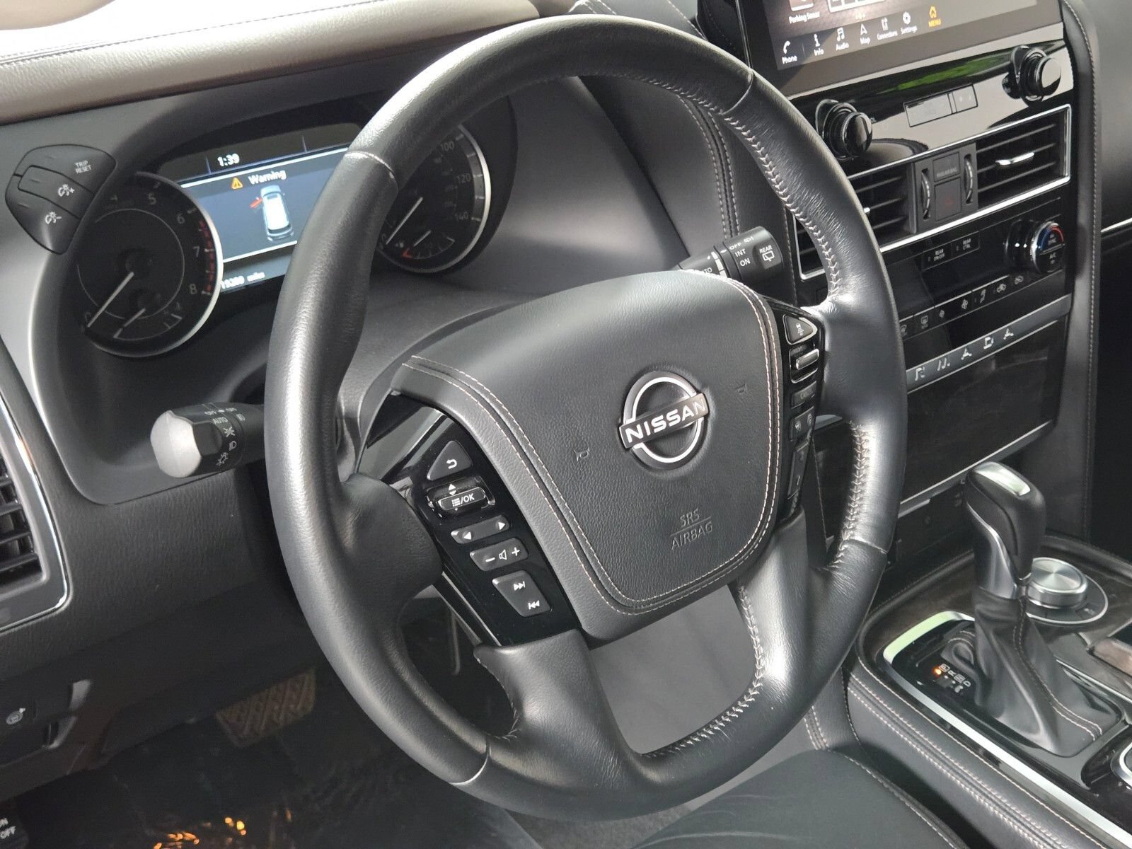 Used 2023 Nissan Armada Platinum w/ Captain's Chairs Package AWD/4WD image 23