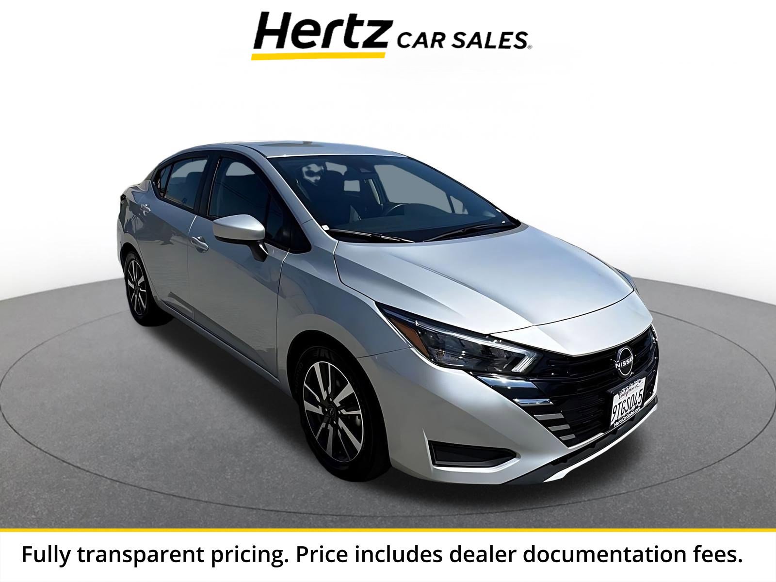 Used 2025 Nissan Versa SV FWD image 1