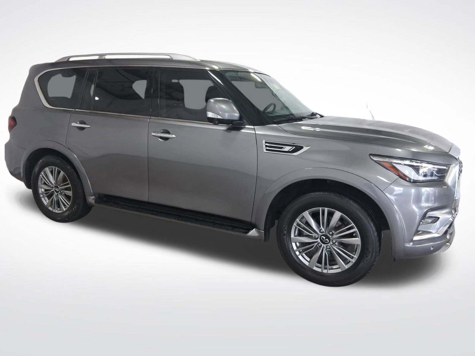 Used 2021 INFINITI QX80 Luxe RWD image 3