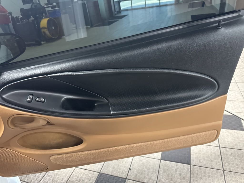 Used 1994 Ford Mustang Cobra image 9