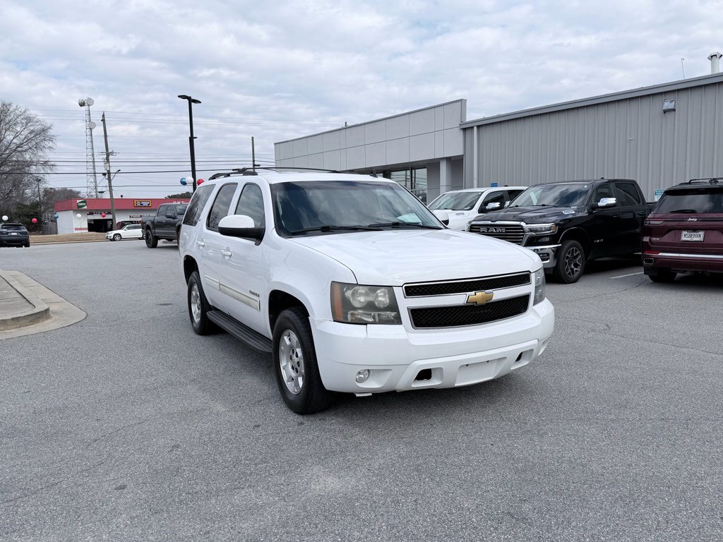Used 2012 Chevrolet Tahoe LT image 2