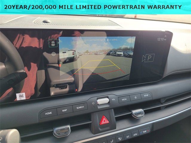 New 2025 Kia K4 LXS image 9