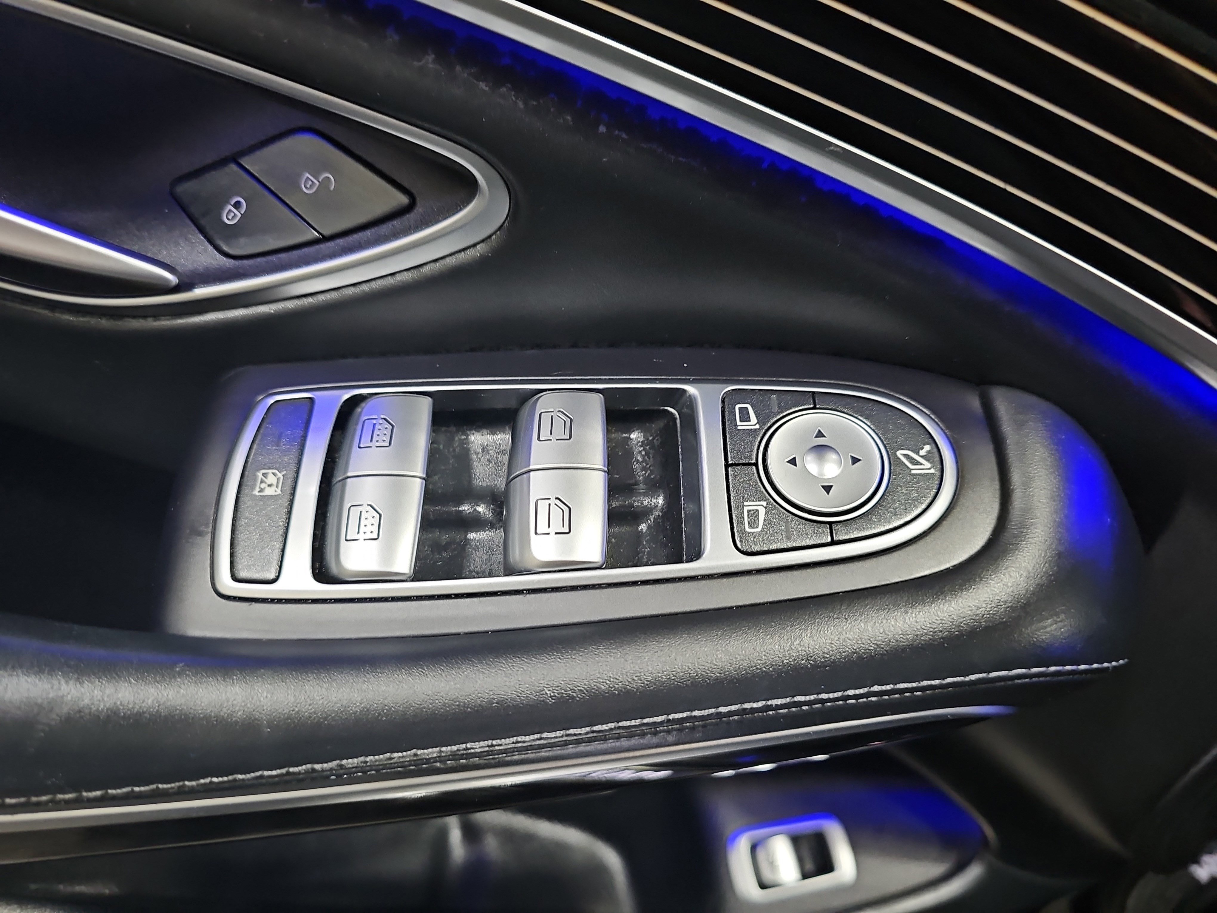 Used 2017 Mercedes-Benz Maybach S 600 image 30