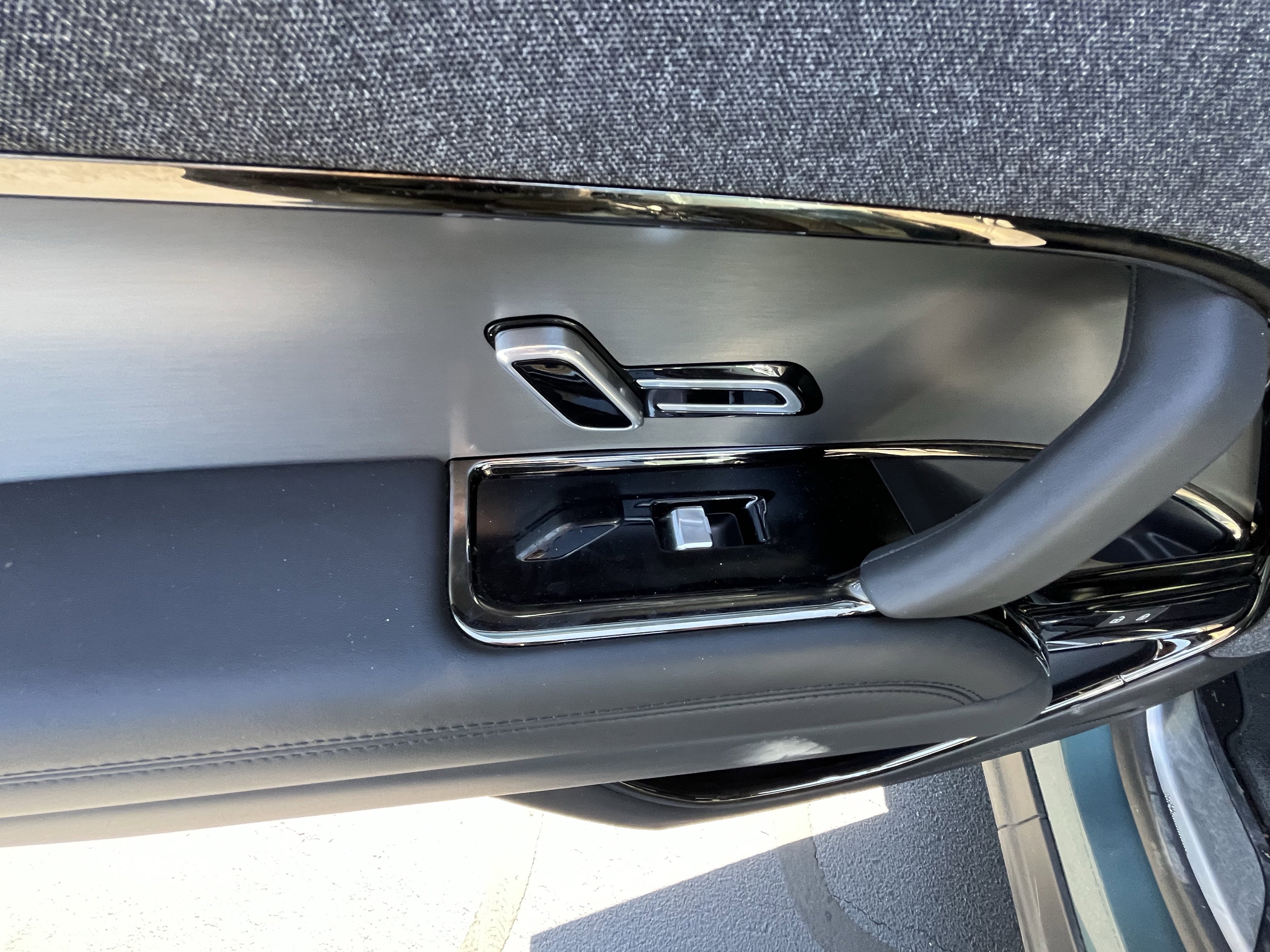 Used 2024 Land Rover Range Rover Sport Dynamic SE image 29