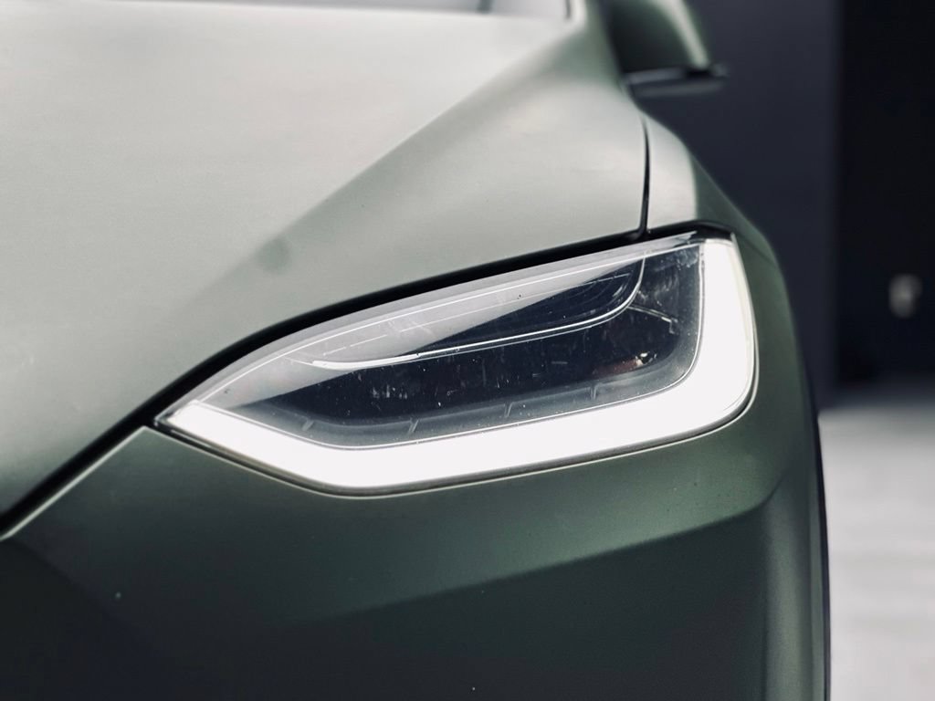 Used 2018 Tesla Model X 75D AWD/4WD image 13
