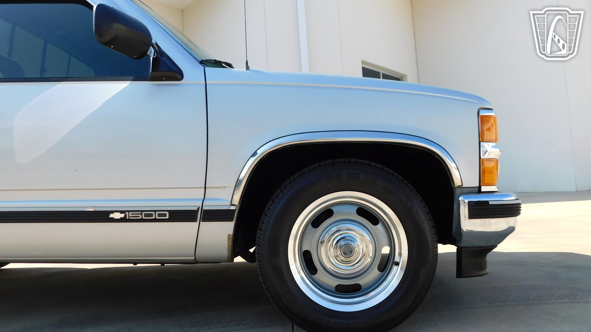 Used 1993 Chevrolet Silverado 1500 2WD Regular Cab image 32