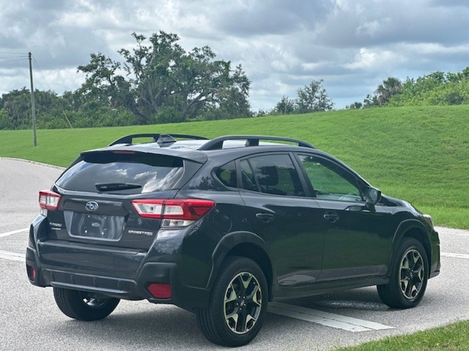 Used 2019 Subaru Crosstrek 2.0i Premium image 5