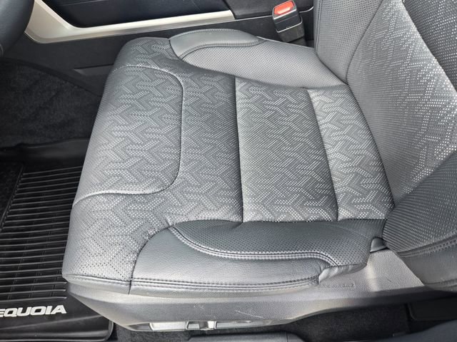 Used 2024 Toyota Sequoia SR5 w/ SR5 Premium Package AWD/4WD image 15