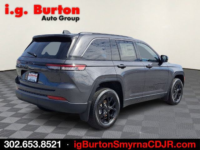 New 2026 Jeep Grand Cherokee Altitude AWD/4WD image 4