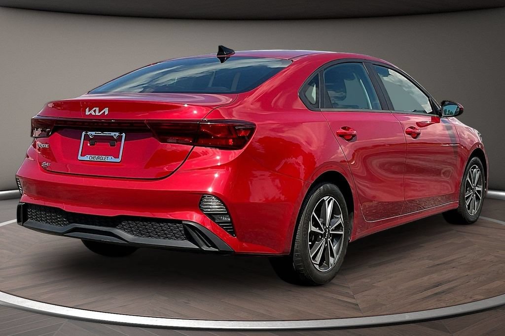 Used 2024 Kia Forte LXS FWD image 7
